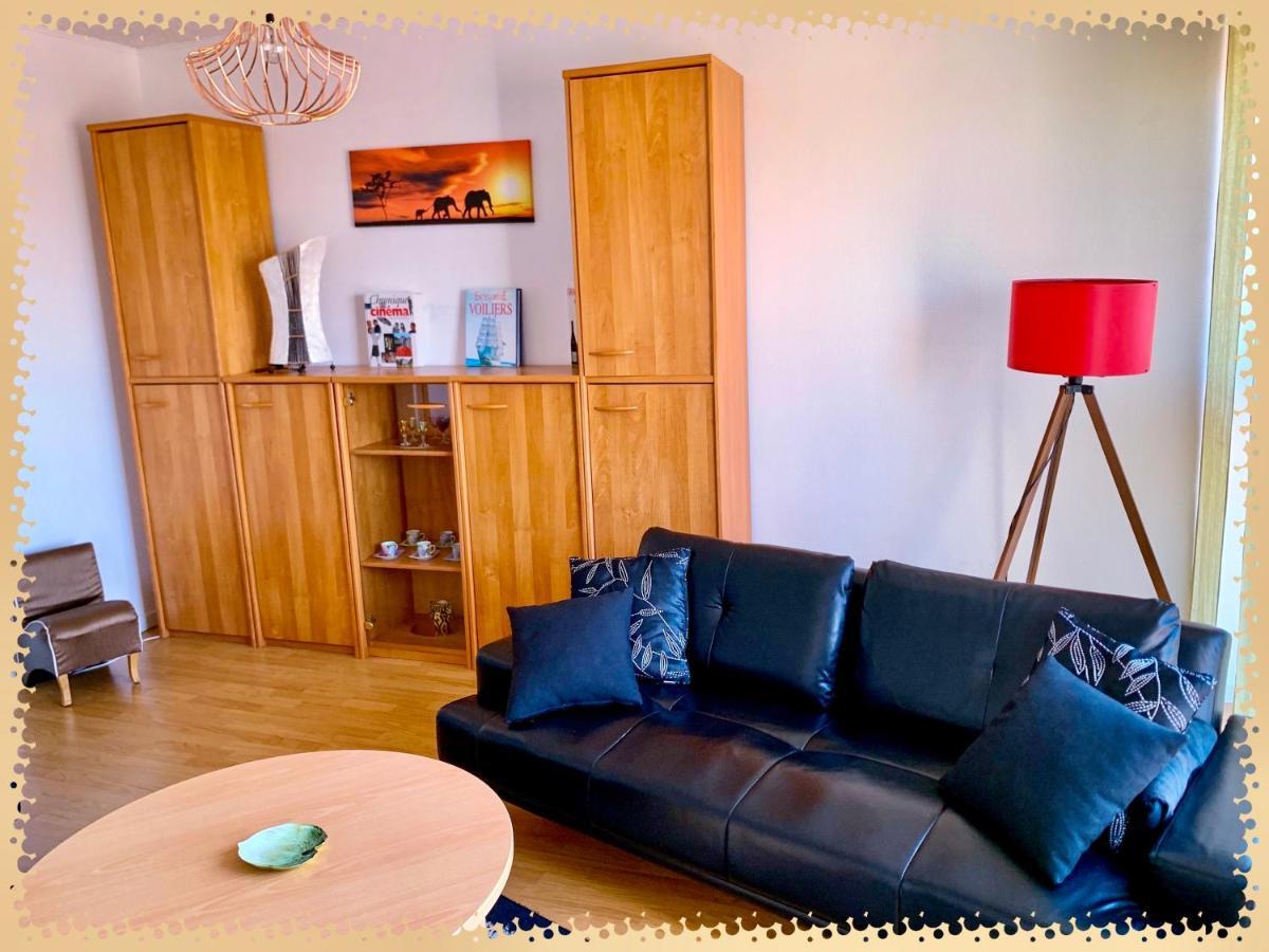 Square Du Chateau Schiltigheim Ngoại thất bức ảnh