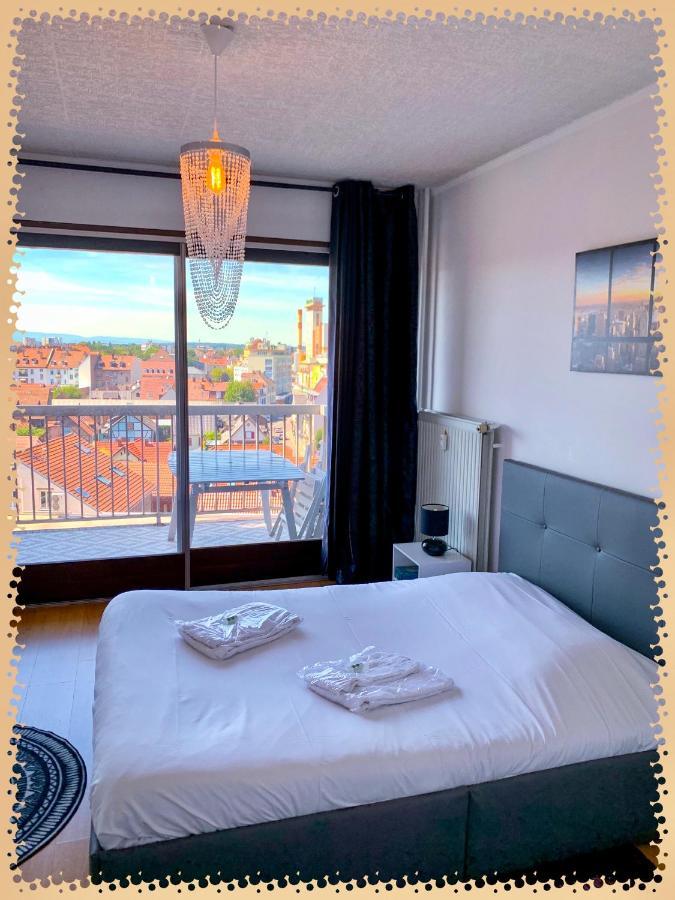 Square Du Chateau Schiltigheim Ngoại thất bức ảnh